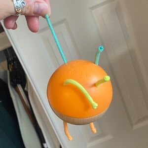 🌼 LoveEvery Learning toy Rattle Ball with strings